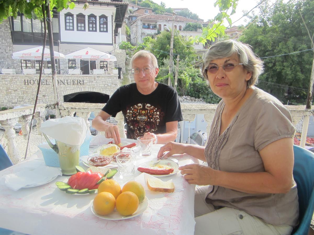 Adi Doga Gasthuis Berat